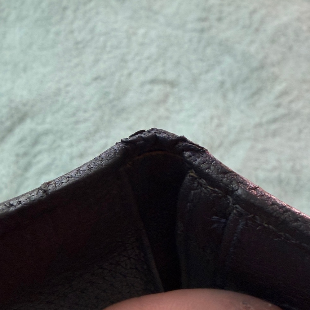 Gucci Black and Cream Monogram Clutch - Picture 14 of 16